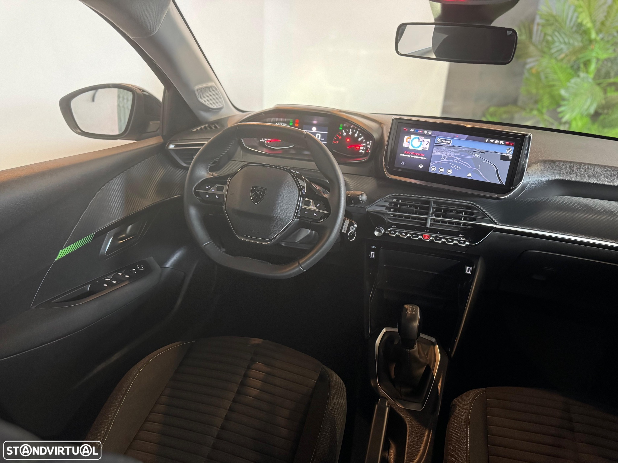Peugeot 208 1.2 PureTech SE Style - 18