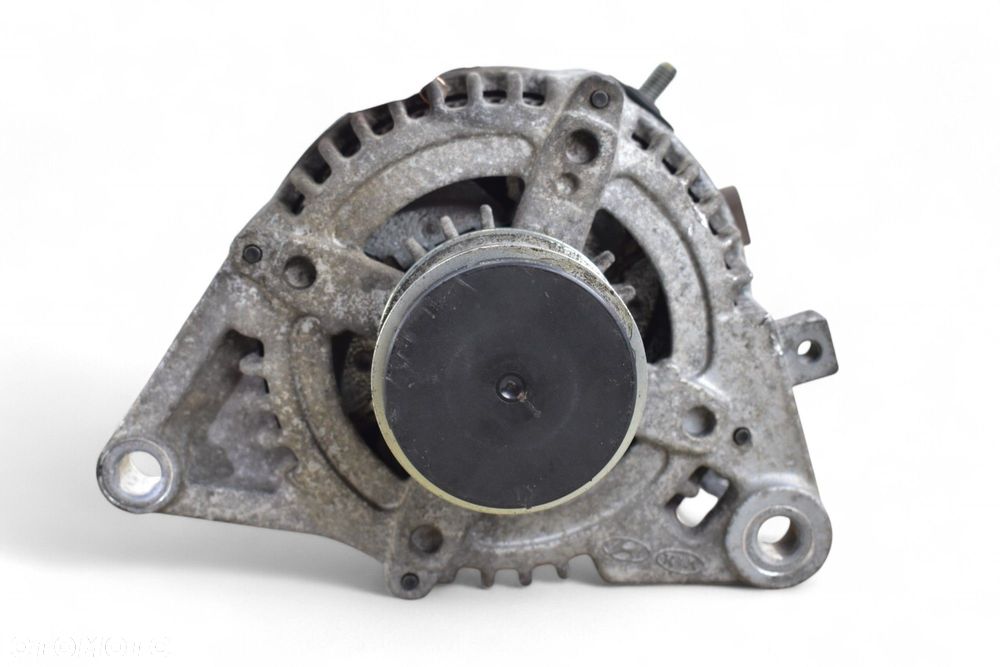 Alternator HYUNDAI i30 KIA SPORTAGE 1.7 CRDI 37300-2A700 - 2