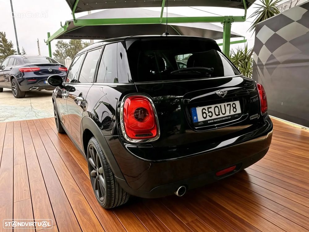 MINI 5 Portas Cooper D Auto - 5