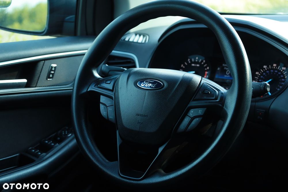 Ford Edge 2.0 EcoBlue Twin-Turbo 4WD Titanium - 12