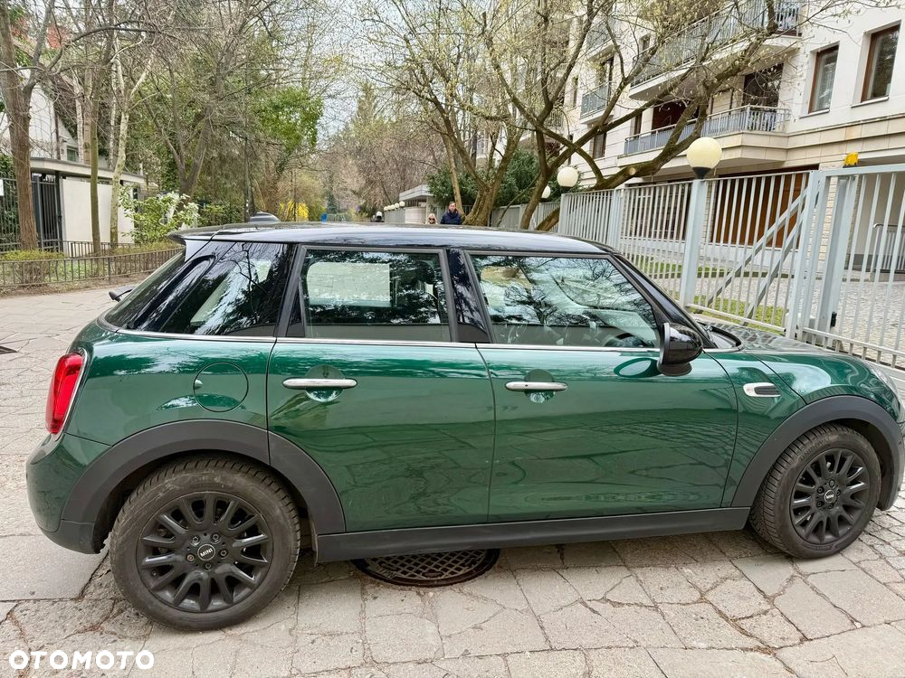 MINI Cooper Standard - 4