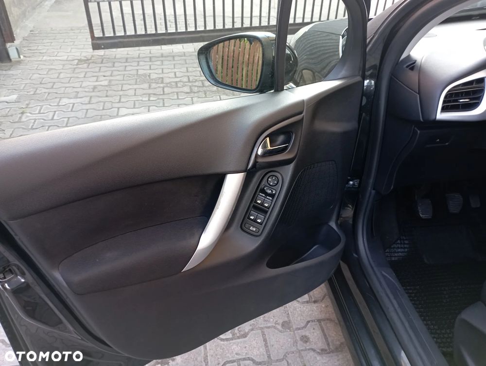 Citroën C3 1.4 VTi Exclusive - 10