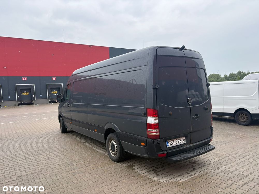 Mercedes-Benz sprinter - 3