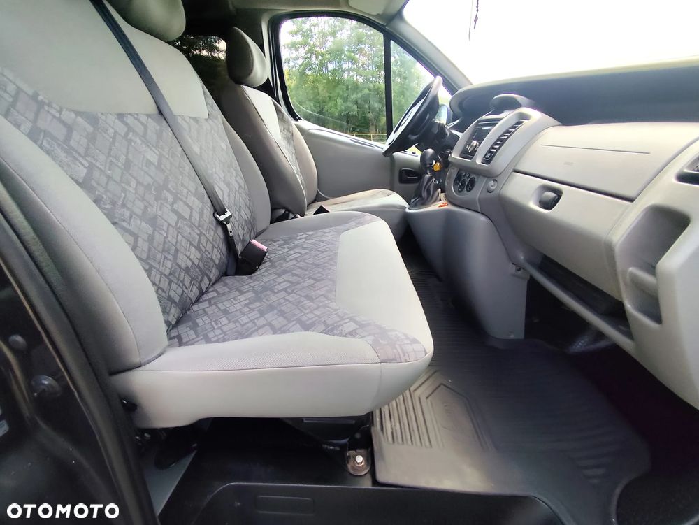 Opel Vivaro L2H1 2.9t - 20