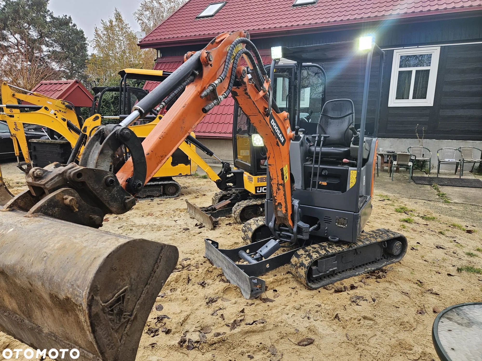 Doosan DX17Z - 5