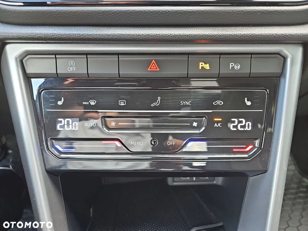 Volkswagen T-Roc 1.5 TSI Life Plus DSG - 21