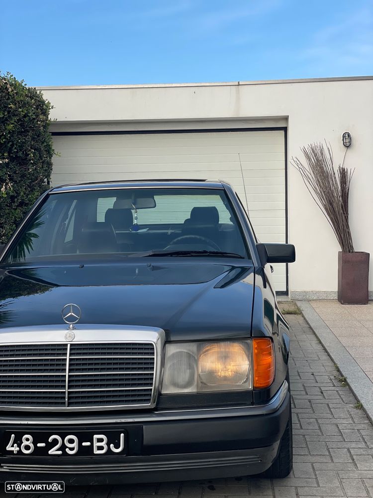 Mercedes-Benz W124 (1984-1997) 300 D Turbo - 2