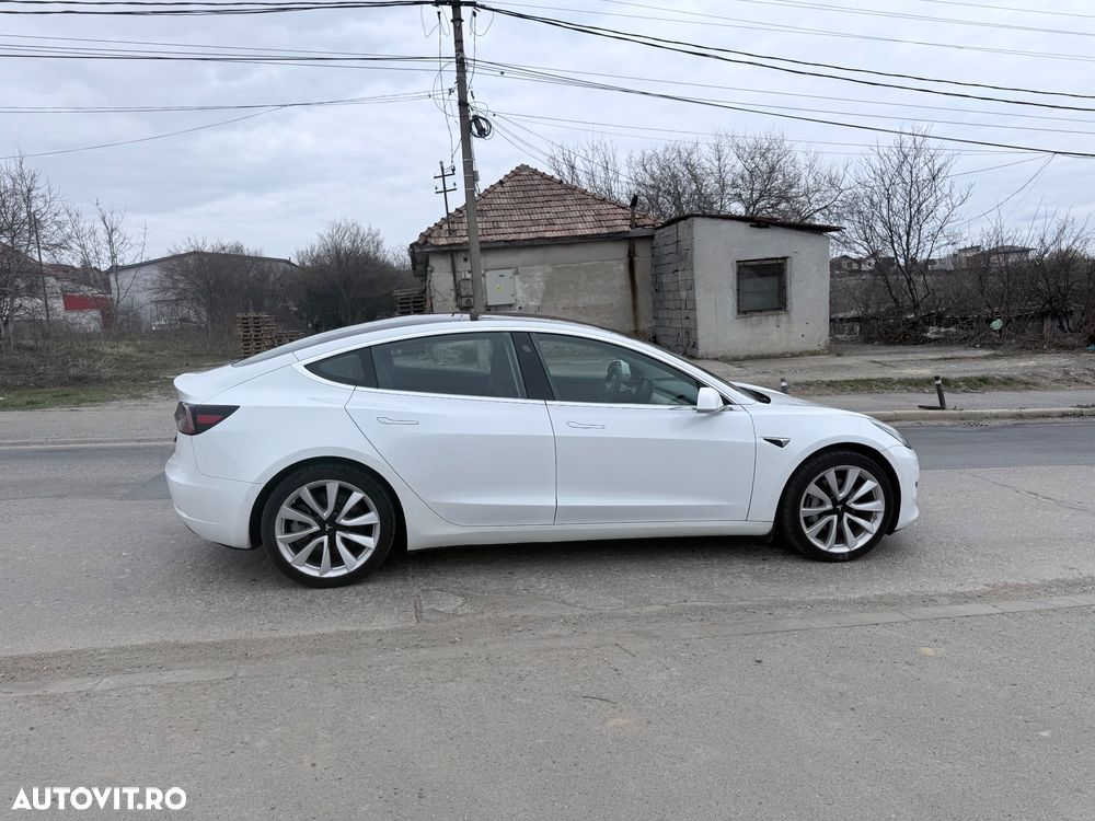 Tesla Model 3 Standard - 6