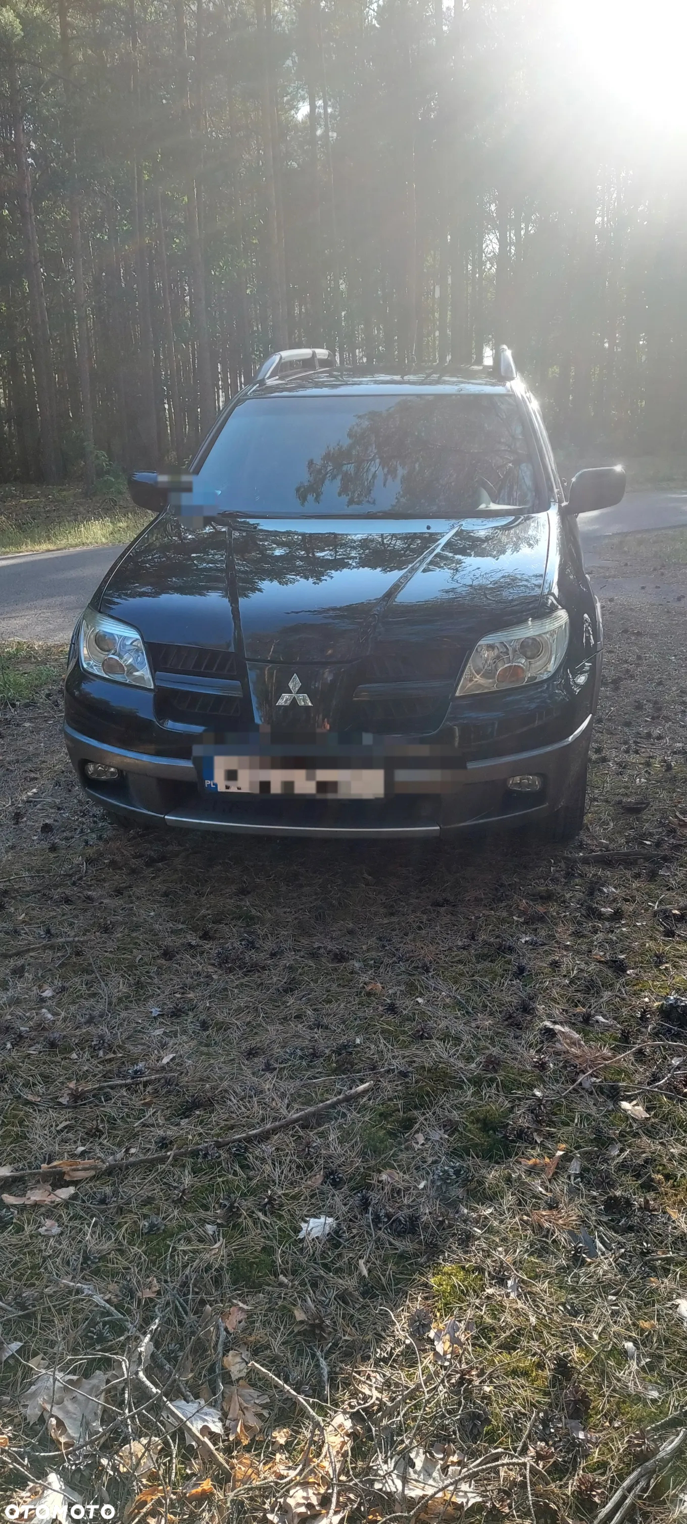 Mitsubishi Outlander 2.4 Intense (lea) - 2