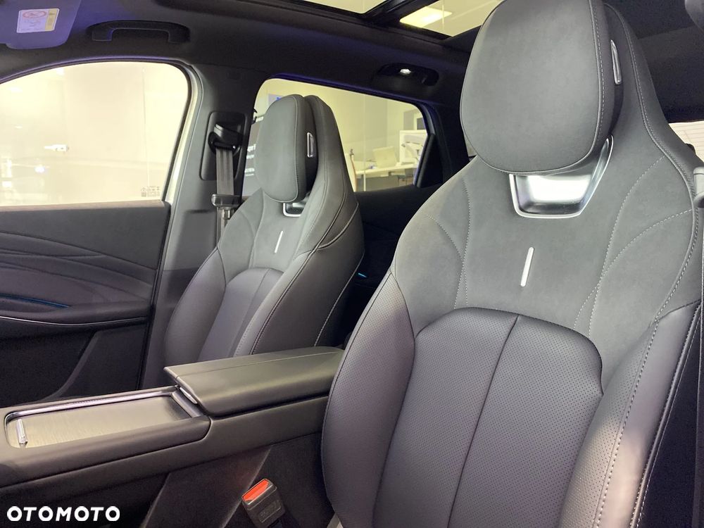 Omoda 7 1.5 T-GDi Super Hybrid Luxury - 12