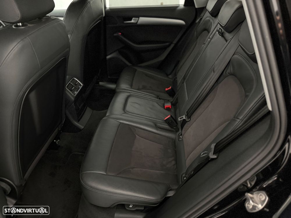 Audi Q5 2.0 TDI Business Line S-line - 33