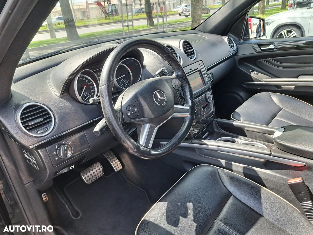 Mercedes-Benz ML - 17