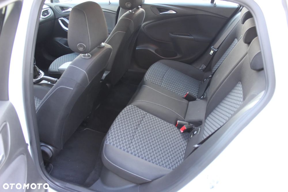 Opel Astra 1.4 Turbo Ultimate - 18