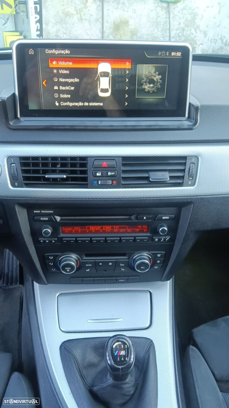 BMW 318 d Touring Navigation Sport - 7