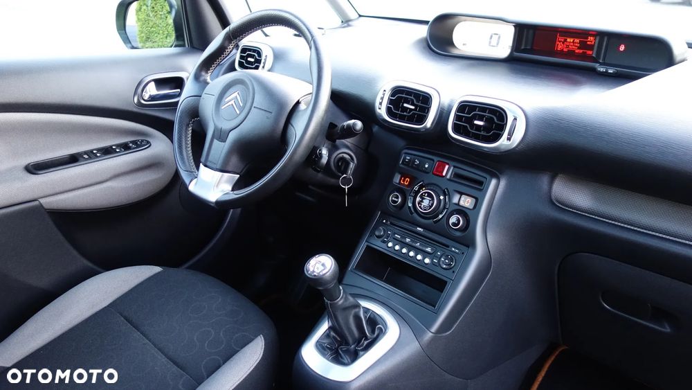 Citroën C3 Picasso 1.4i Exclusive - 29