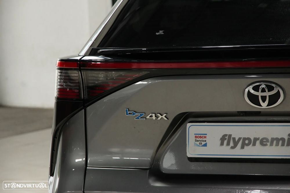Toyota bZ4X 71,4 kWh Premium - 6