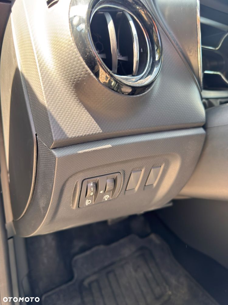 Renault Captur ENERGY TCe 120 EDC Luxe - 14