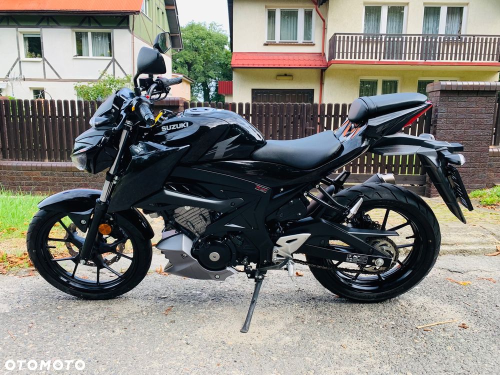 Suzuki GSX - 5