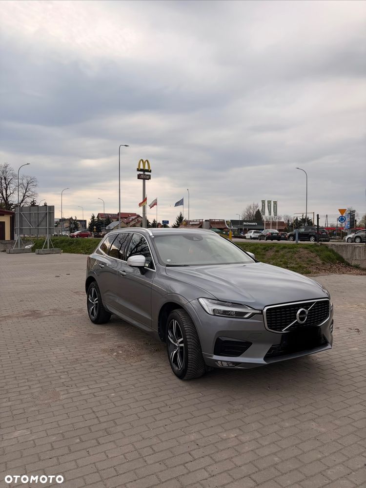 Volvo XC 60 T5 AWD R-Design - 1