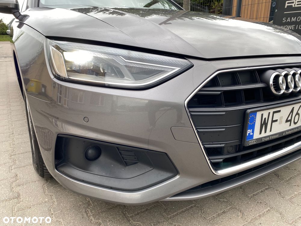 Audi A4 Limousine - 11