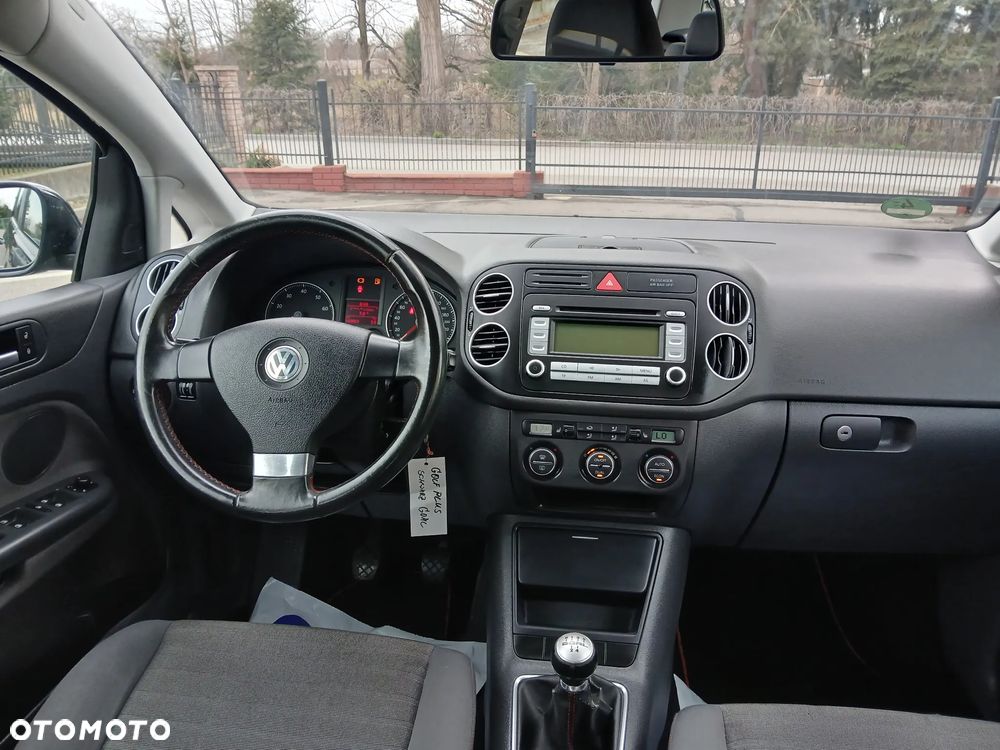 Volkswagen Golf Plus 1.6 Goal - 17