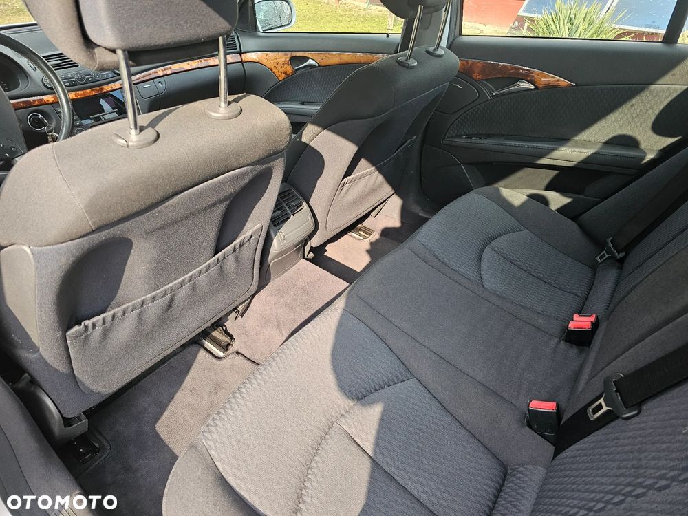 Mercedes-Benz Klasa E 200 Kompressor Automatik Elegance - 7