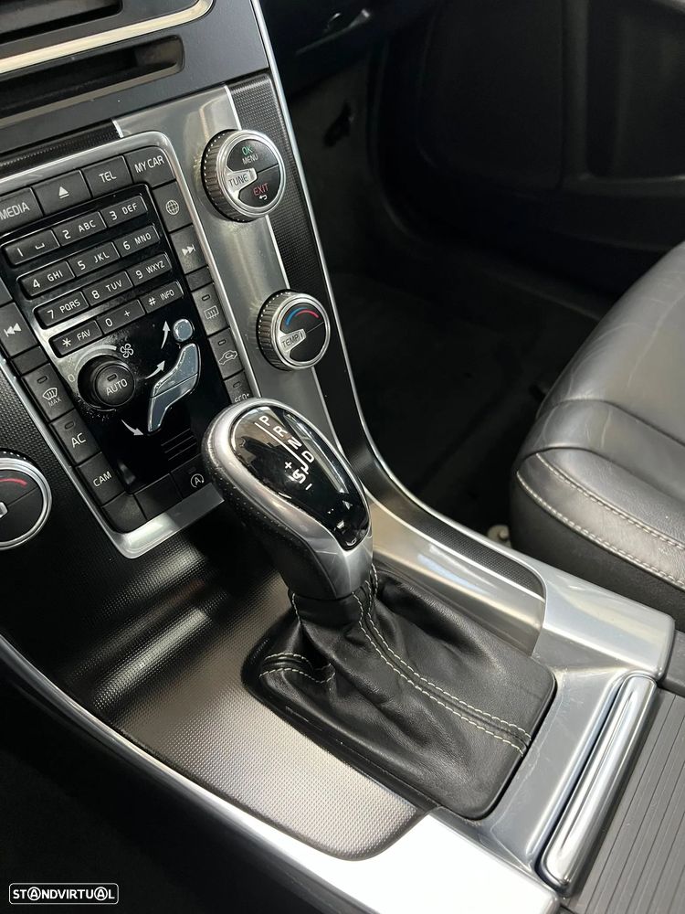 Volvo S60 2.0 D4 R-Design Geartronic - 10