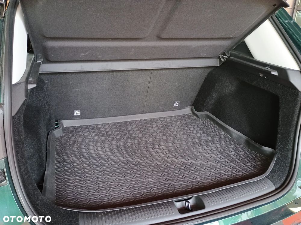 MG ZS 1.5 HEV+ Exclusive - 27