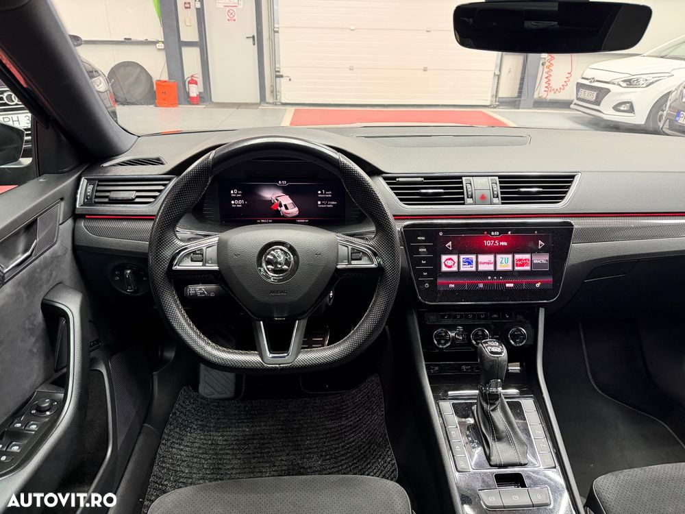 Skoda Superb 2.0 TDI DSG 4X4 Sportline - 19