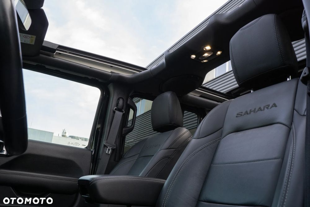 Jeep Wrangler Unlimited 2.0 Turbo PHEV 4xe Sahara - 17