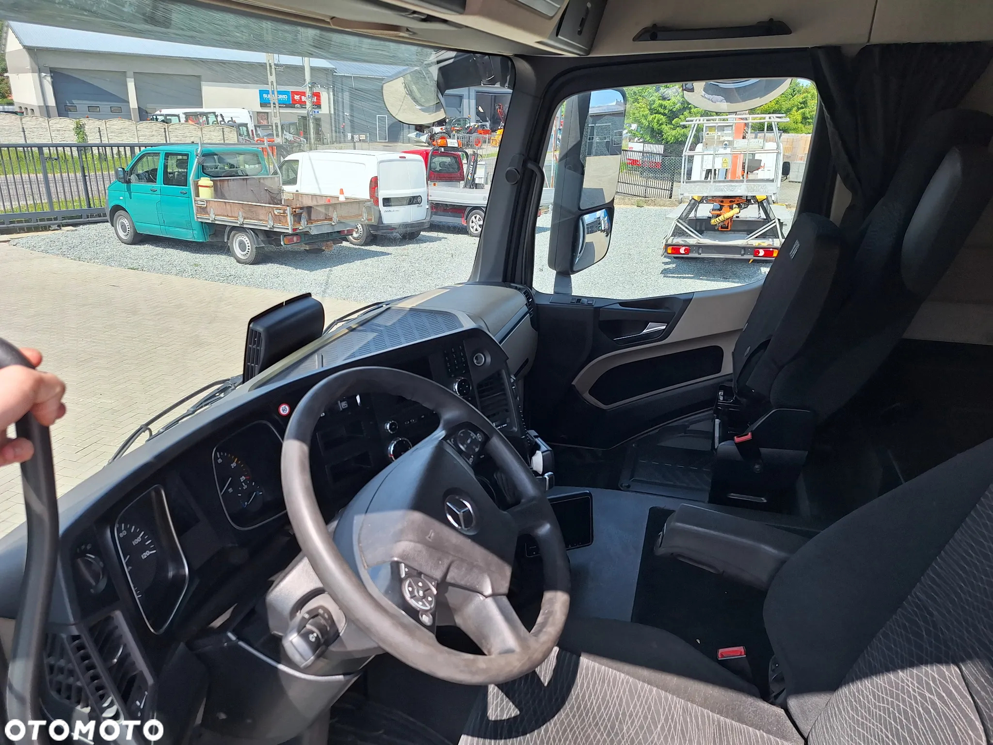 Mercedes-Benz ACTROS 2545 6X2 THERMO KING T-800 - 7