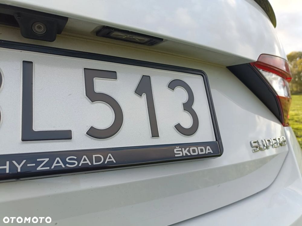 Skoda Superb 2.0 TSI Sportline DSG - 17
