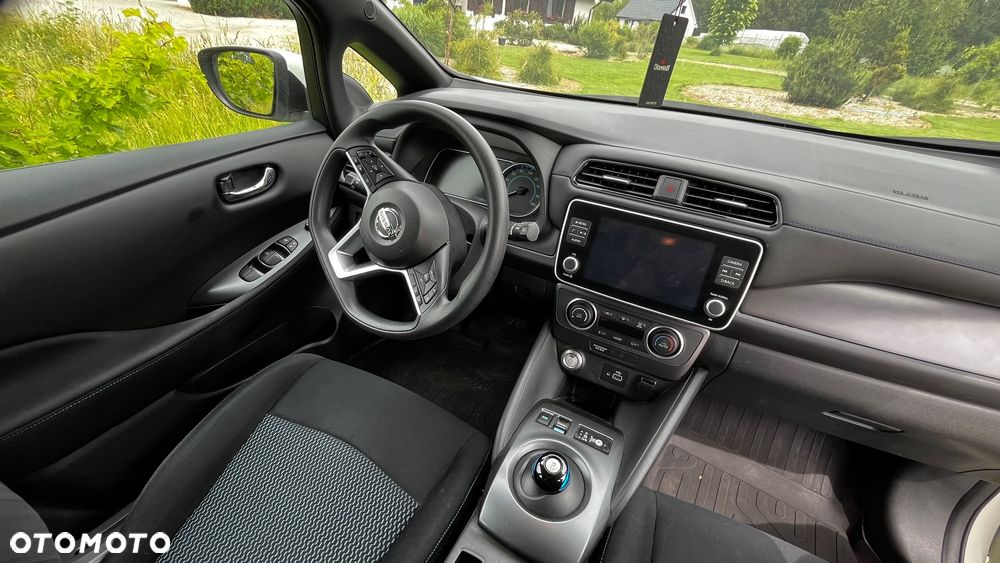 Nissan Leaf 40kWh Visia - 6