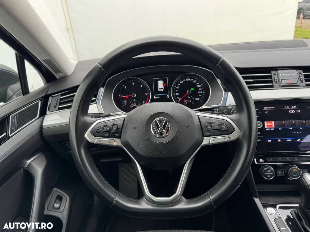 Volkswagen Passat Variant 2.0 TDI DSG Business - 12