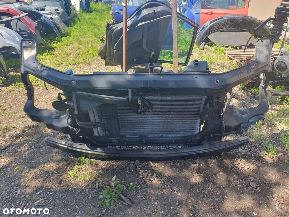 PAS PRZEDNI HYUNDAI H4 07-15 ROK - 2