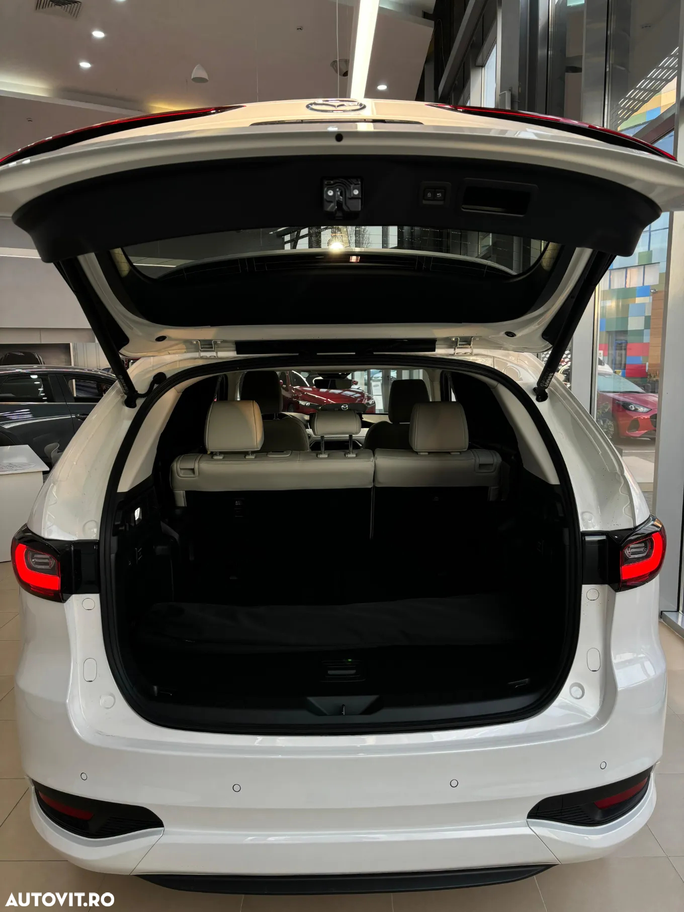 Mazda CX-80 2.5 e-Skyactiv AT8 AWD PHEV Takumi Plus - 12