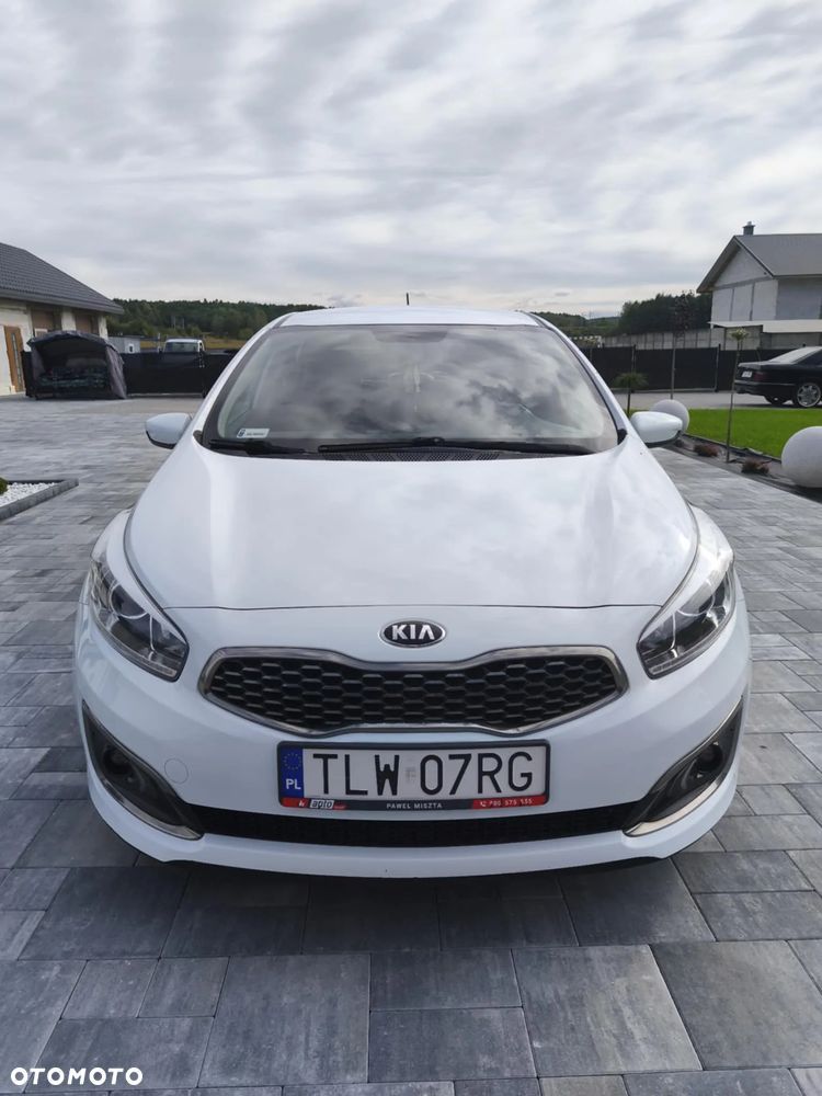 Kia Ceed Cee'd 1.4 L - 3