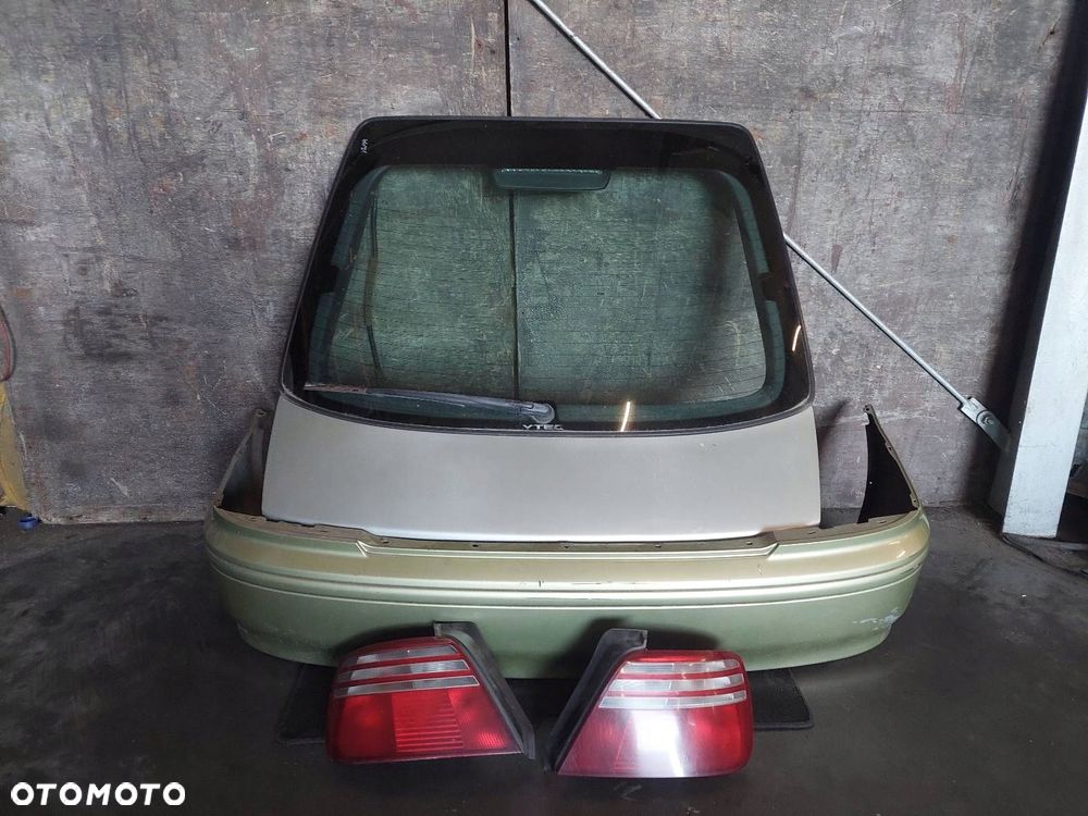 KOMPLETNY TYŁ KLAPA BAGAŻNIKA ZDERZAK TYŁ LAMPY ACCORD VI HB 5D GY20M - 1