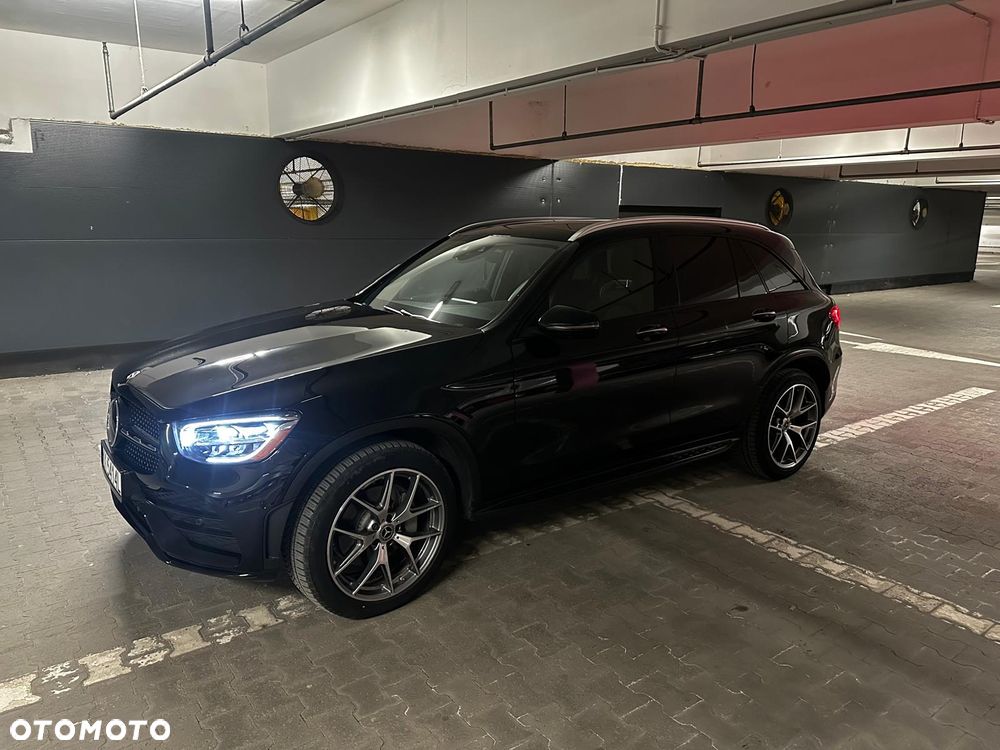 Mercedes-Benz GLC 300 4Matic 9G-TRONIC AMG Line Plus - 2