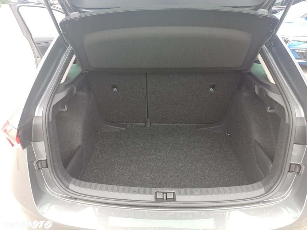 Skoda Scala 1.5 TSI Drive DSG - 28