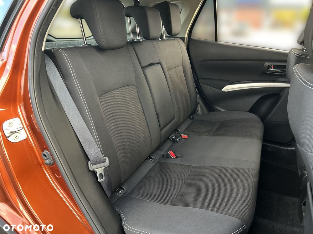 Suzuki SX4 S-Cross 1.4 T Premium 4WD - 24