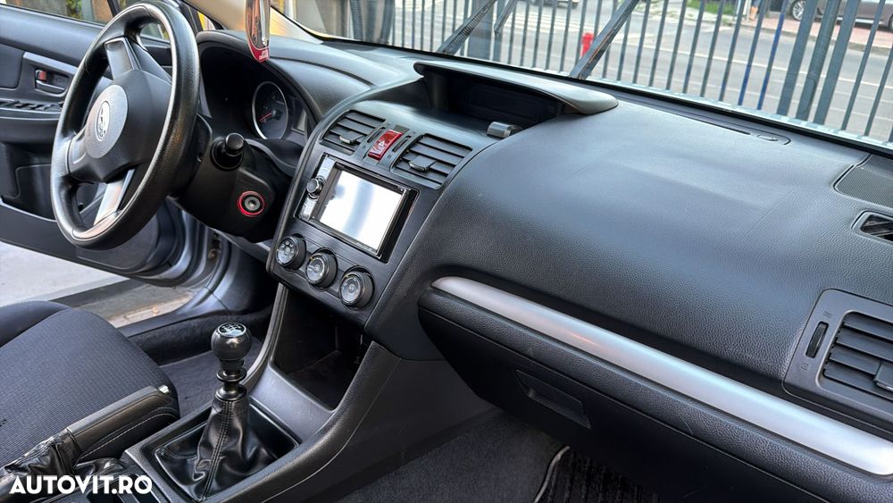 Subaru XV 2.0D 6MT Confort - 4