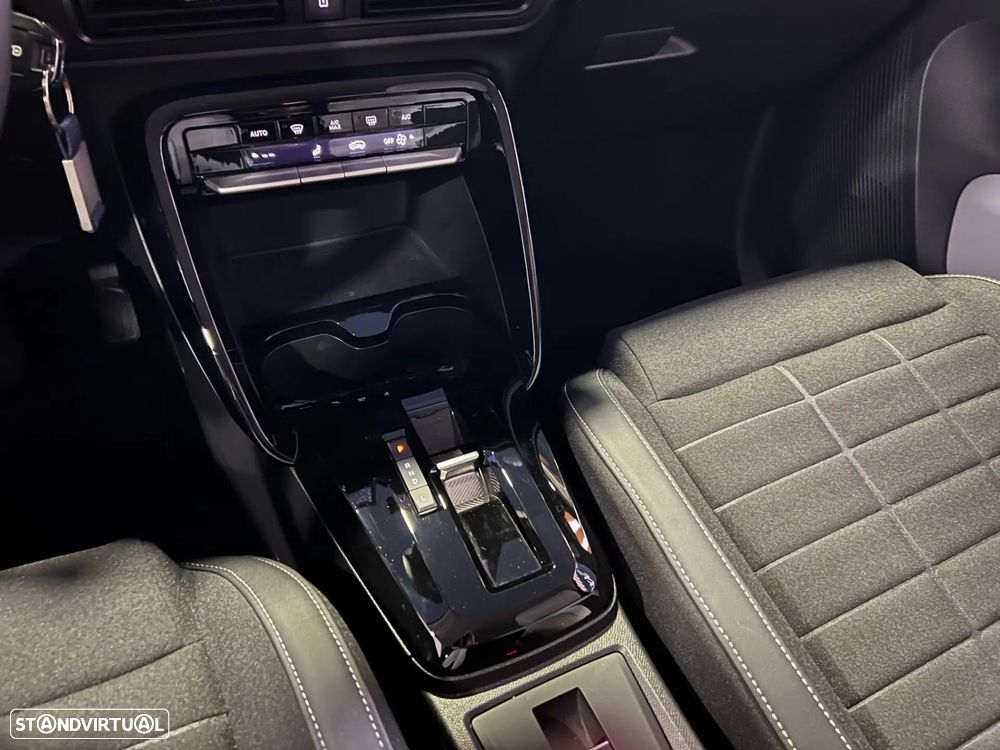 Citroën C3 1.2 Hybrid Max e-DSC6 - 26