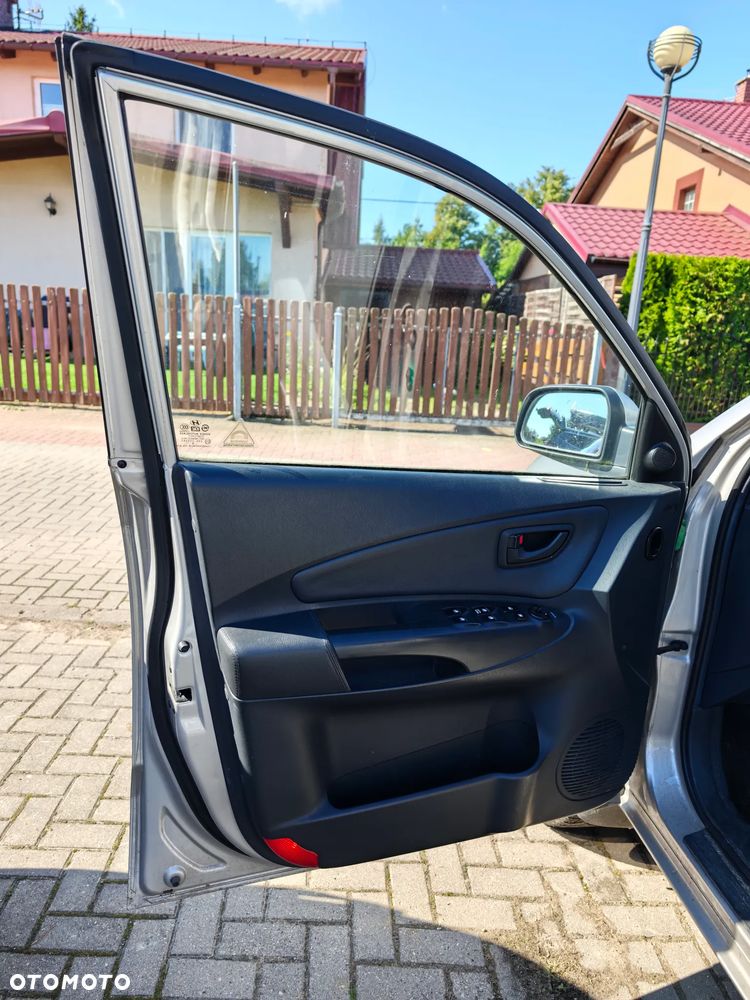 Hyundai Tucson 2.0 Comfort 2WD - 4