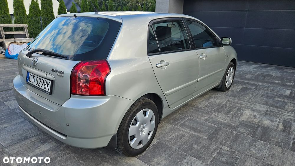 Toyota Corolla 1.4 D-4D - 8