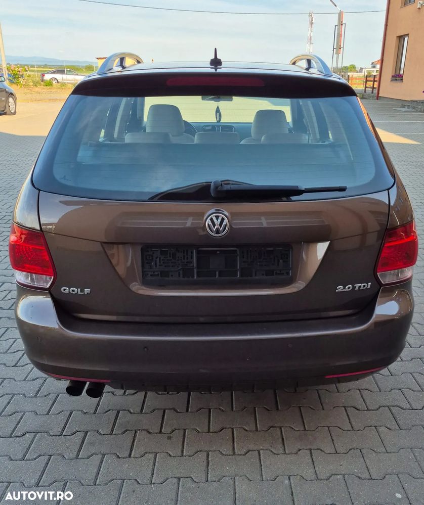 Volkswagen Golf 2.0 TDI DPF DSG Exclusive - 9