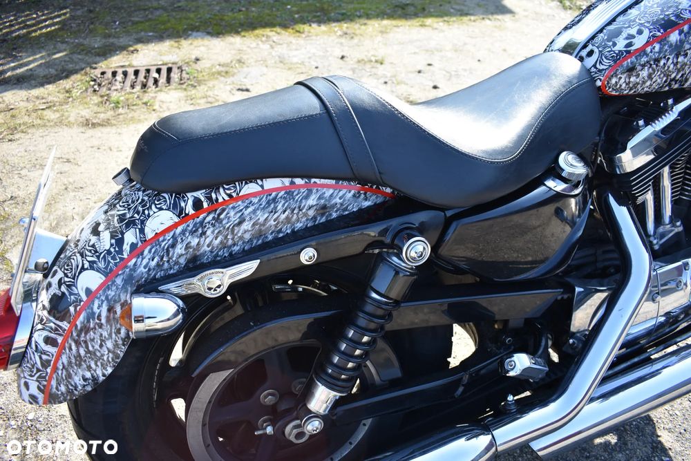 Harley-Davidson Sportster Custom 1200C - 12