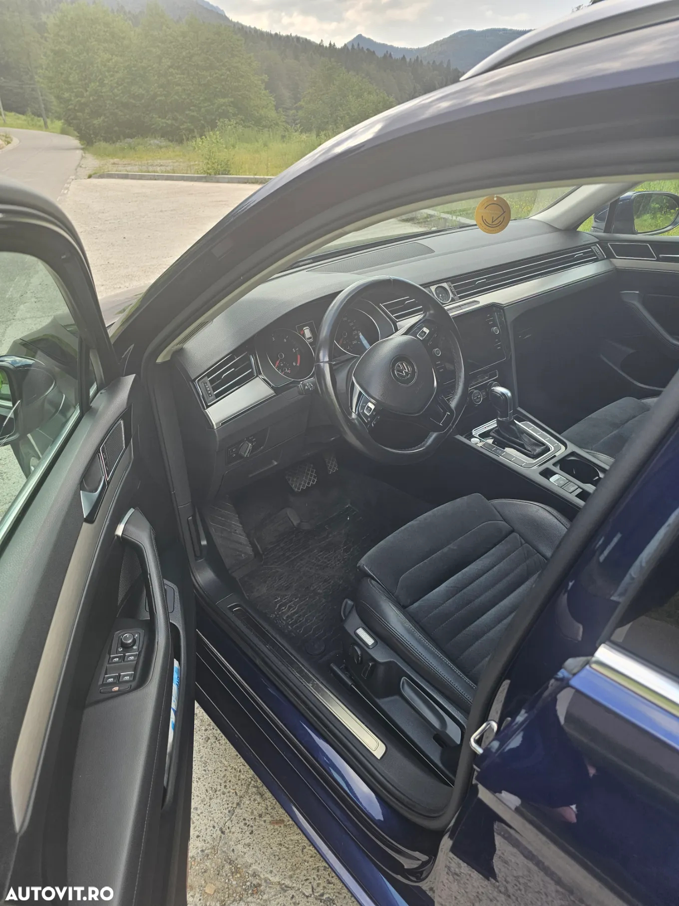 Volkswagen Passat Variant 2.0 TDI DSG 4Motion Highline - 17