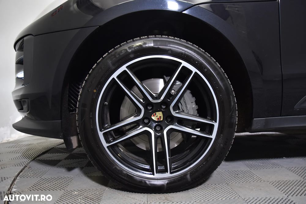 Porsche Macan - 14
