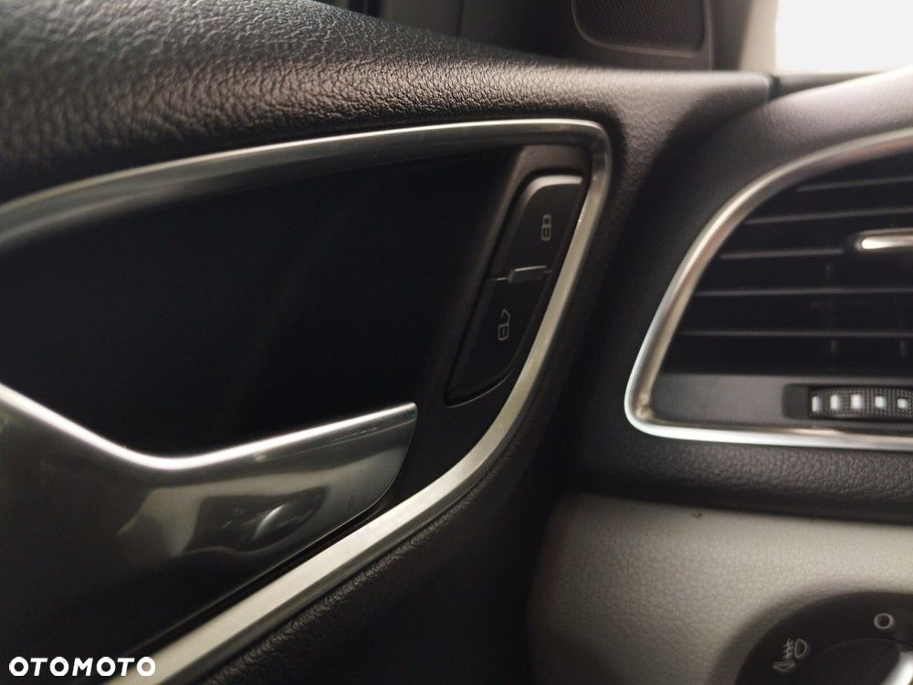 Audi Q3 2.0 TDI Quattro S tronic - 22